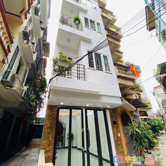 Bán nhà khương đình, thanh xuân. ngõ oto, mới đẹp ở ngay, 60m chỉ 9,8 tỉ