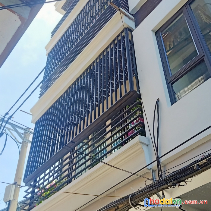 Bán nhà sát mặt phố trần phú hà đông-ô tô qua-nhà đẹp ở ngay-40m2-giá 6.5 tỷ