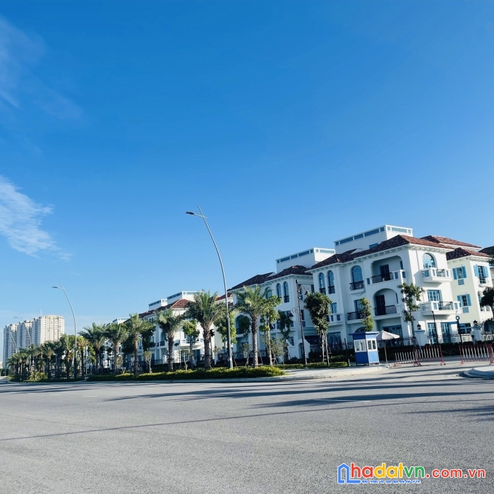 Bán biệt thự biên hạ long