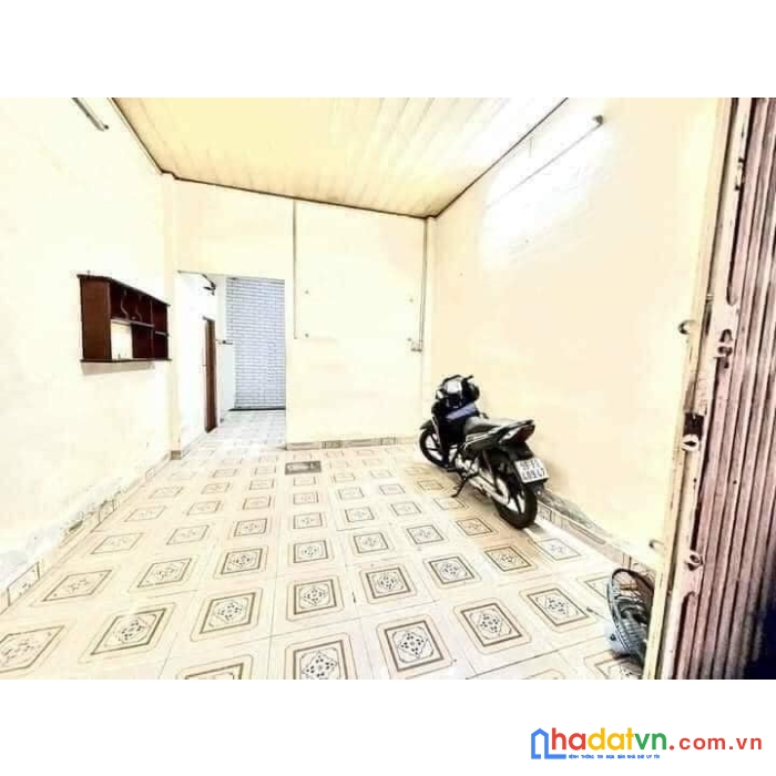 Nhà cho thuê 2 mạt hẻm âu cơ,sát bv tân phú dtsd 70m2 chỉ 6 trieu