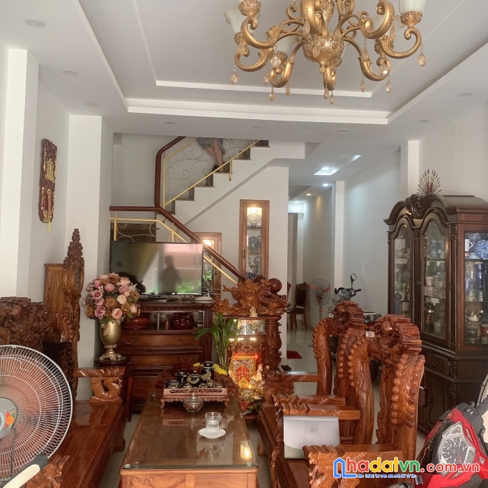 Hẻm oto lý thường kiệt 86m2, nhà mới ở ngay 3 tầng 5pn vip chỉ 9.x tỷ