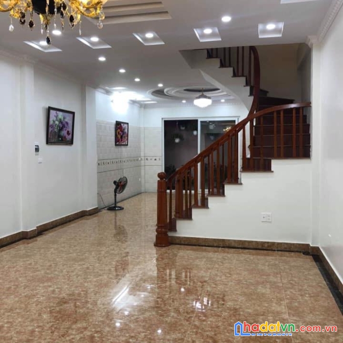 Hẻm xe hơi võ thị sáu ở ngay 4 lầu tặng nội thất bán gấp