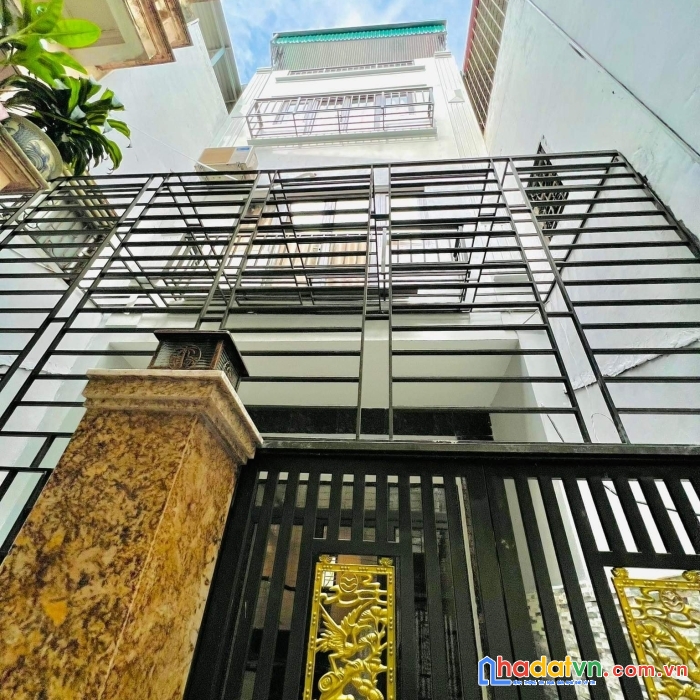 Bán nhà hai bà trưng, ngõ phố minh khai, 56m2, 4 tầng, mt 4m, nhà mới chỉ 4.95 tỷ.