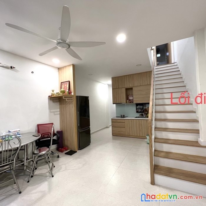 Nhà mới mặt tiền đường số p4q8. trệt, lầu. giá 6,8 tỷ bớt lộc