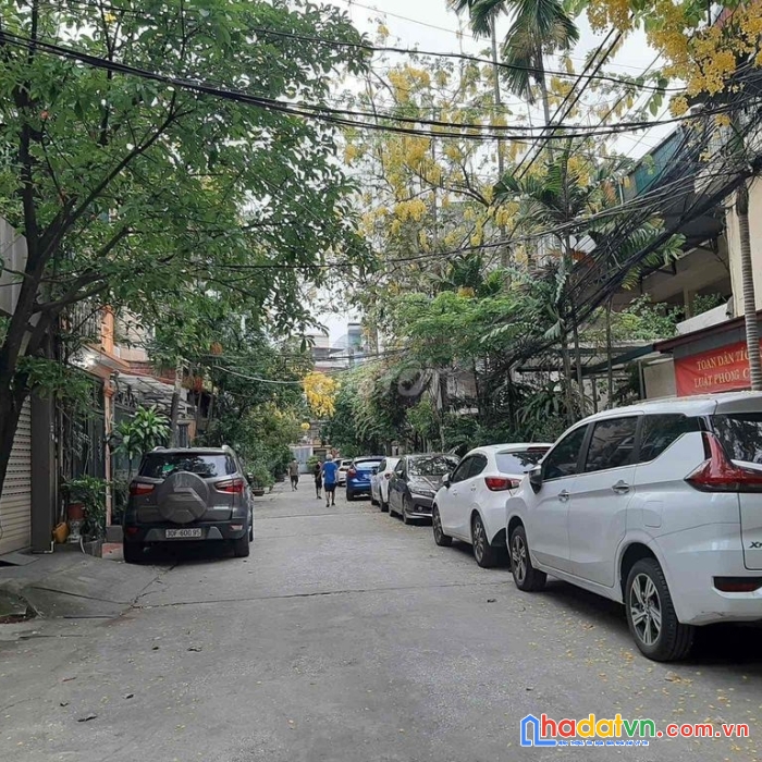 Chính chủ bán nhà phân lô n84 ngọc khánh, ba đình, ô tô, hiếm, s40m, 3t. giá 7 tỷ.