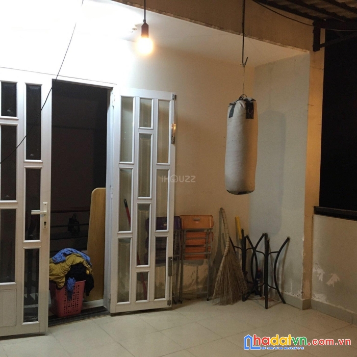 Bán nhà siêu đẹp với diện tích 37m2, cách mặt tiền kênh tân hóa 10m, phường phú trung, quận tân