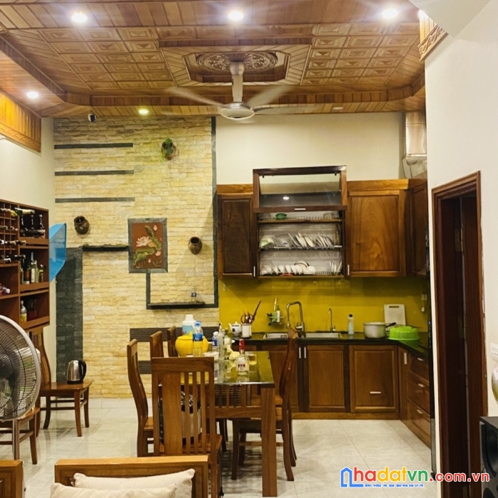 Nhà đẹp đức diễn, dt 75m2, 4 tầng, mt 5m, ô tô, kinh doanh, giá 6 tỷ.