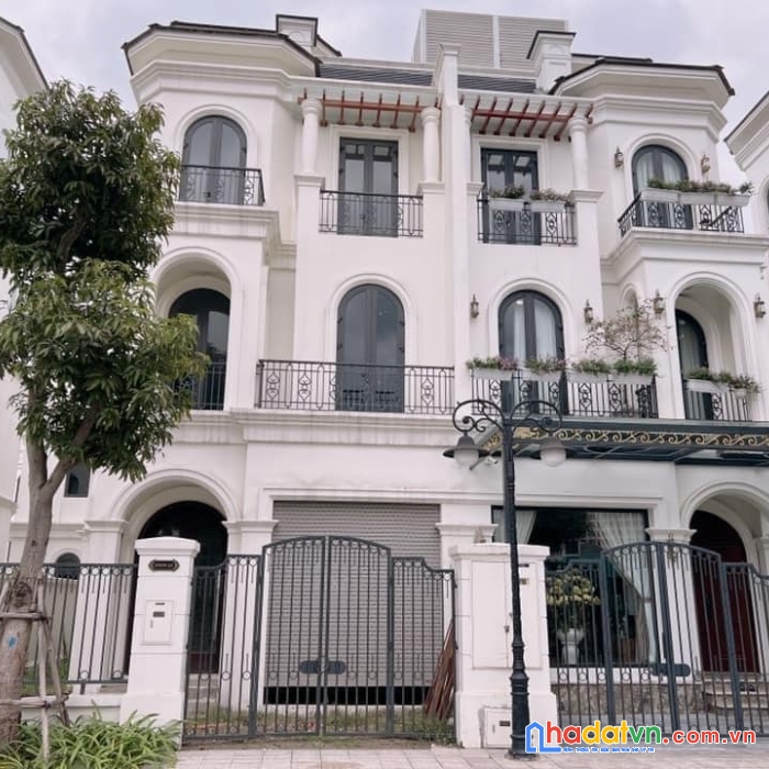 Chính chủ cần bán gấp biệt thự song lập phân khu ngọc trai 150m2 giá chỉ 38 tỷ dự án vinhomes ocean park 