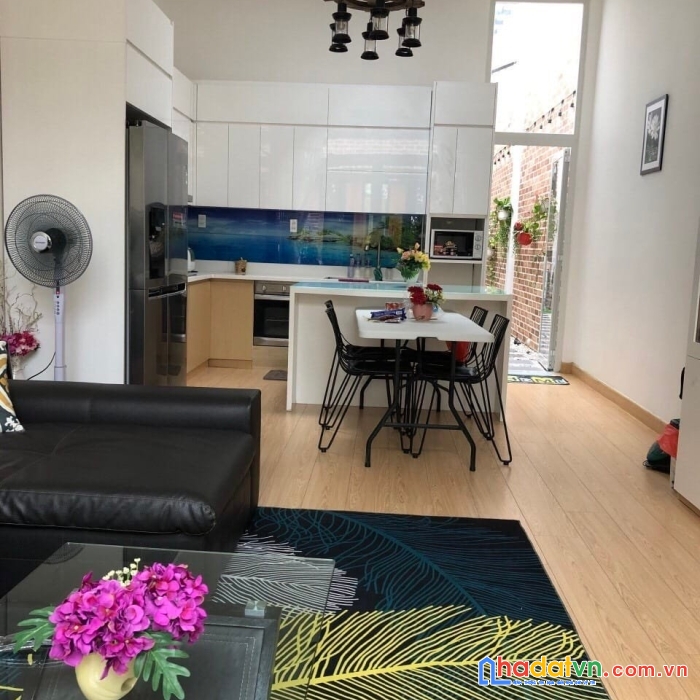 Bán vila , sát mã lò, lê văn quới, hxh thông, nội thất cực đẹp, 99m2, chỉ 5.2 tỷ