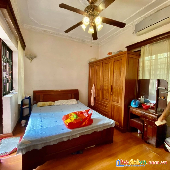 Bán nhà đàm quang trung, 72m2, ô tô tránh,gần phố, giá 9.1 tỷ.