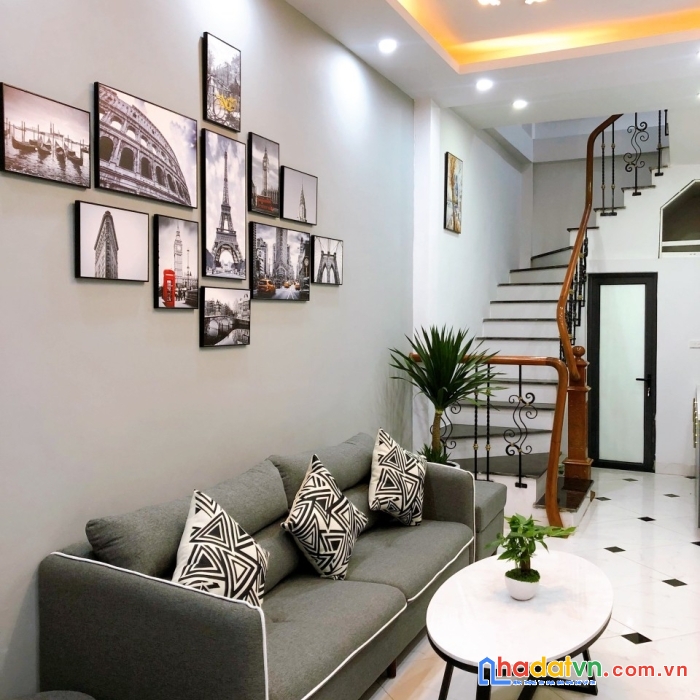 Khương hạ, 31m, 5 tầng, 2 thoáng, full nội thất, gần ô tô, gần hồ, ở ngay