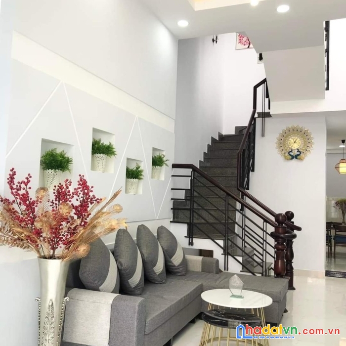 Nhà mặt tiền đường số vừa ở vừa kinh doanh phạm thế hiển q8 dt 72.2m chỉ 7.98 tỷ