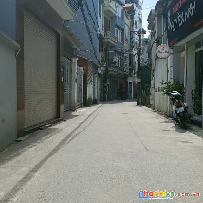 Bán đất chu huy mân, long biên  69m2 chỉ 3,2 tỷ, cửa ngõ vinhome riverside