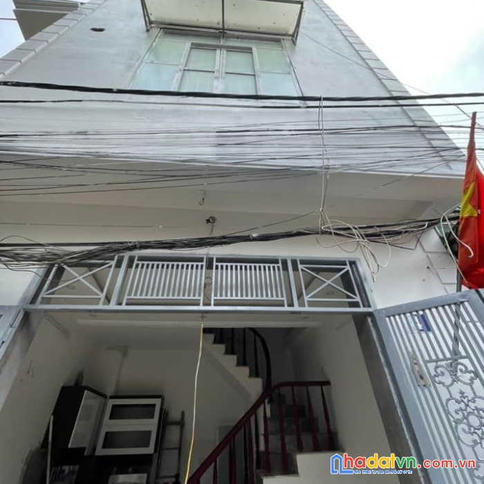Bán nhà vĩnh hưng lô góc ngõ thông sổ đỏ chính chủ hiếm có trong tầm giá và khu vực