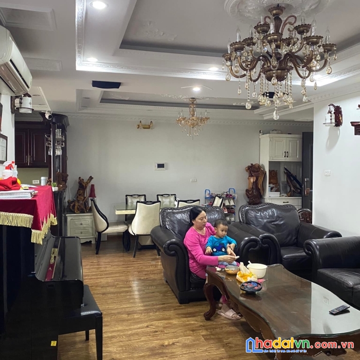 Chính chủ cần bán gấp nhà phố yên lãng, đống đa kinh doanh, 50m2, 4 tầng, 3.8m mt, 5.7 tỷ