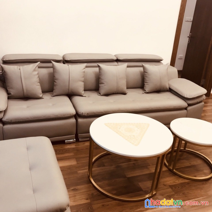 Tôi chính chủ cần bán lỗ nhanh căn 3pn 2wc 145 m2 goldmark city full đồ giá 4tỷ2 gọi 0394392185