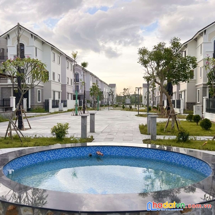 Biệt thự hướng nam 1 căn duy nhất giá 7 tỷ 758 cách vinhomes riverside chỉ 15 phút