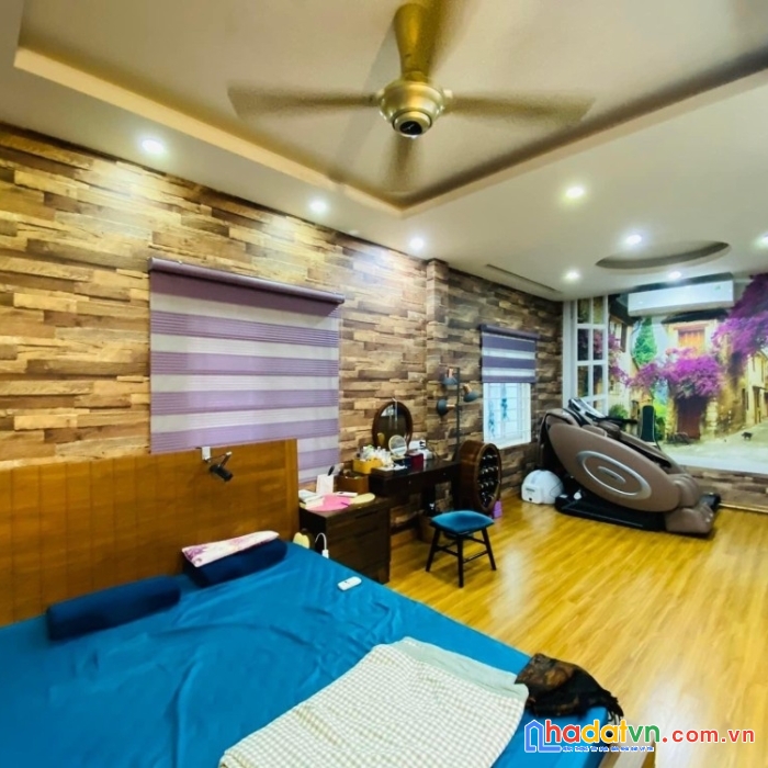 Bán nhà gấp phố trần quốc vượng 84m2, 5 tầng, mt 12m, giá 8,5 tỷ.
