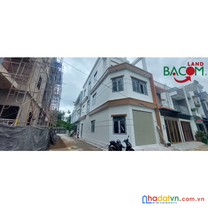 Bán nhà 1t2l căn góc 2 mặt tiền kdc vip hóa an, ngay cty pouchen đường 2 oto chỉ 4,6 tỷ