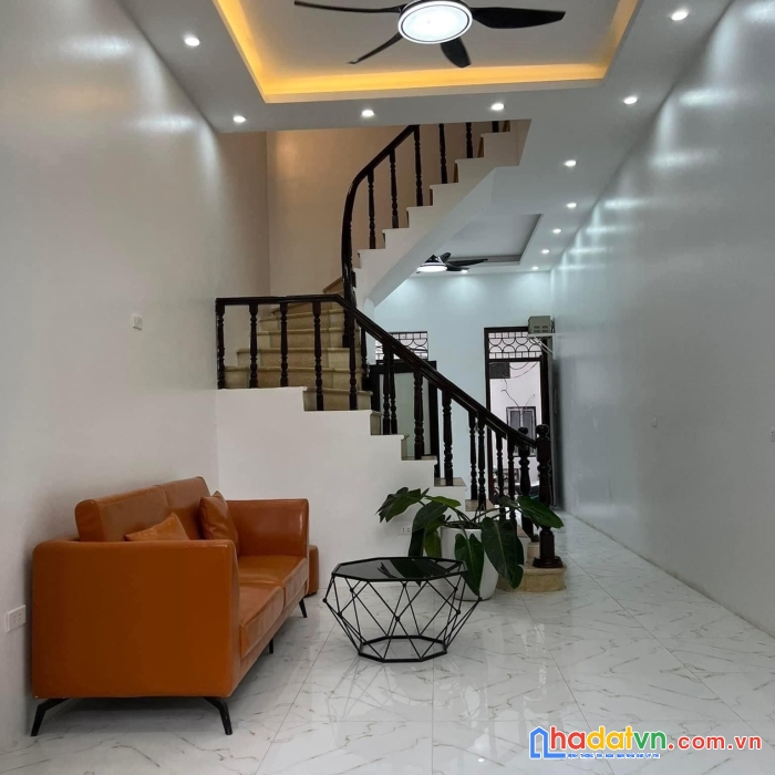 Bán nhà phố bạch mai, hai bà trưng nhà 4 tầng 65m2 giá 4,95 tỷ nhà 2 mặt tiền.