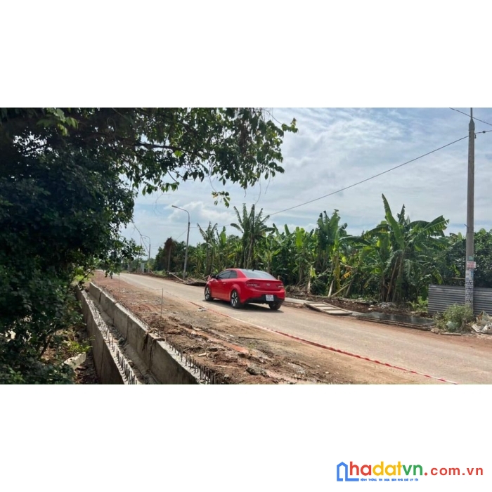 Bán nhà 20 x 50m shr  thổ cư  tân bình  vĩnh cửu đồng nai  chỉ 6,3 tỷ