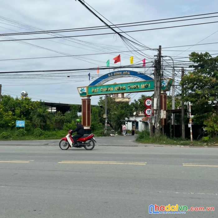 Bán đất 91m2 shr thổ cư đường ô tô gần ubnd xã bình hòa