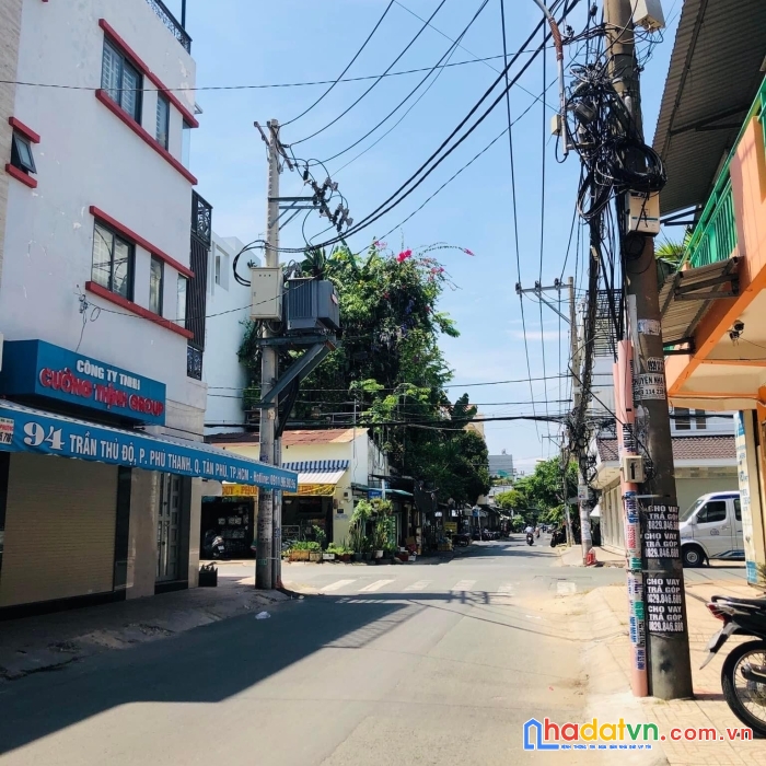 Bán nhà hẻm xe hơi, lê văn phan q. tân phú, 4mx17m, chỉ 5.75 tỷ