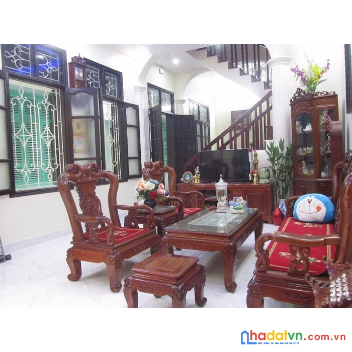 Bưu điện hà đông, chợ vồ, mặt phố, lô góc ô tô vào nhà 3 tầng, 43m2, 2 tiền 6,5m