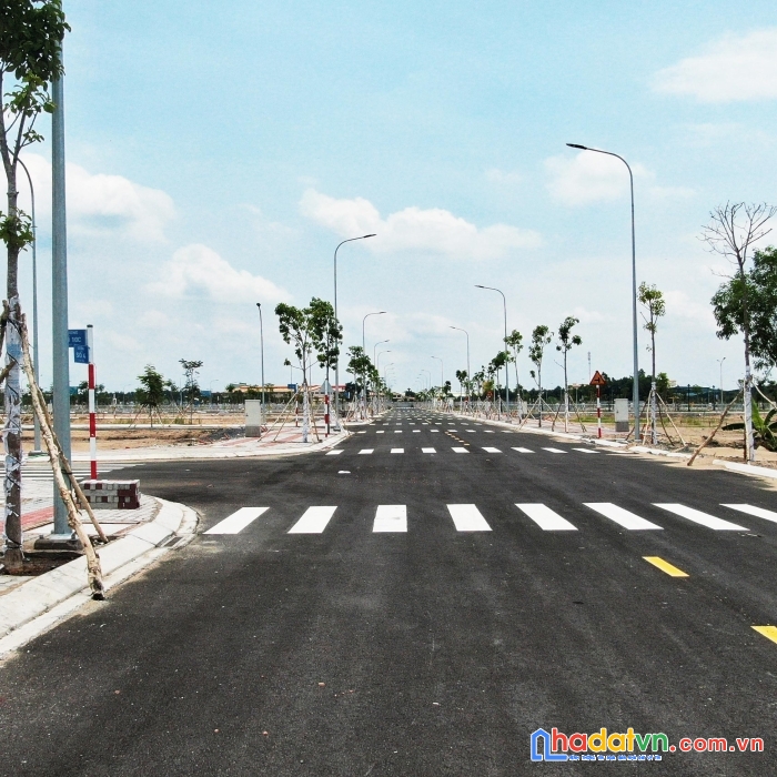 Bán đất mặt tiền tỉnh lộ 830