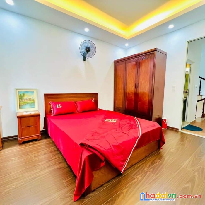Bán gấp nhà phố yên lạc - kim ngưu lô góc, gần ô tô tránh. giá linh động 