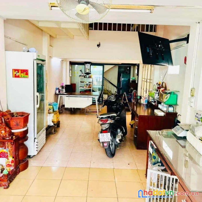 Kẹt bank, bán gấp nhà hxh phan văn trị, bình thạnh, 96m2, chỉ 10 tỷ 700