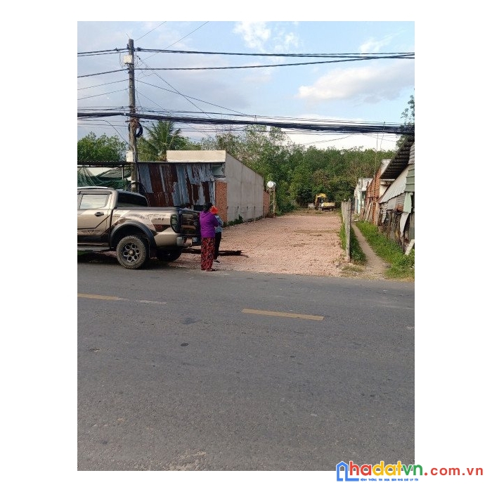 Chủ ngộp cần bán gấp đất nông nghiệp 562.7m2, tại đường tl15. giá 11.5tr/m2.