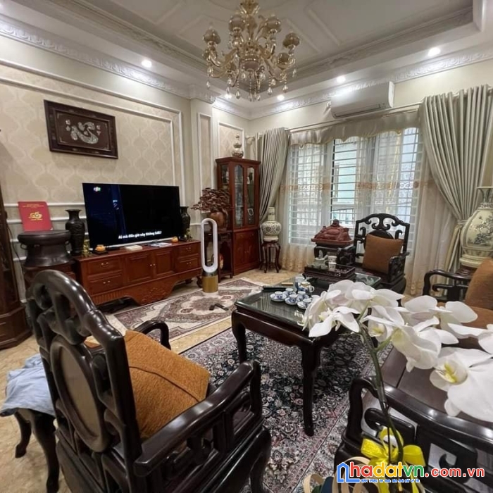 Bán nhà trần cung 50m2-giá 4.8 tỷ-cách ô tô 10m-lô góc-dân trí cao-cực hiếm