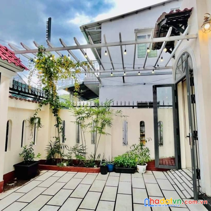Bán khách sạn quận 6-đường nguyễn văn luông-4.3mx20m-chỉ 12 tỷ 5