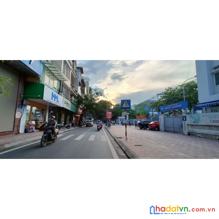Bán nhà phố nguyễn công hoan, ba đình, phân lô, ô tô, gần vtv cab, 40m2, mt 4m. giá 7 tỷ.