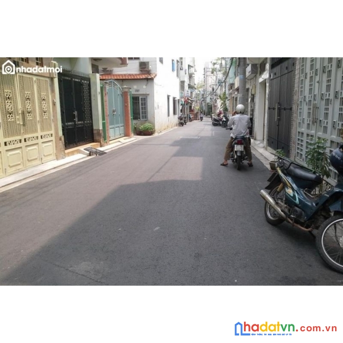 Bán nhà quận 7 gần mặt tiền huỳnh tấn phát ngang 5, 3 tầng, đang cho thuê 15tr/tháng, nhỉnh 5 tỉ