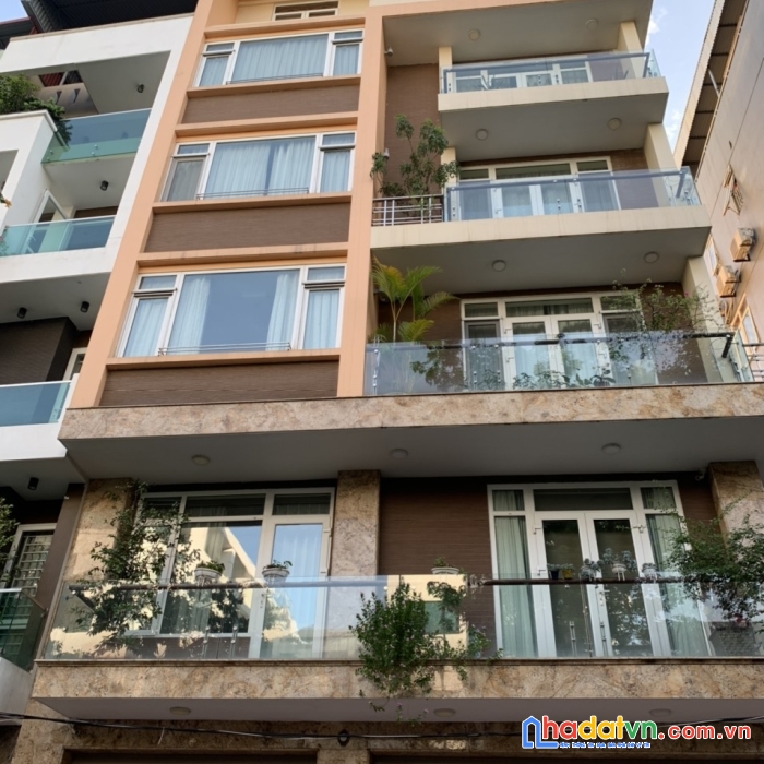 Mặt phố cầu giấy, mặt tiền khủng bố 12m, kinh doanh, 60m2x6t, 21 tỷ 900