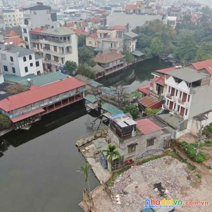 Đất phân lô quân đội nguyễn sơn,long biên:65m,giá 4 tỷ, hậu nở, ô tô cách 10m  0389160730