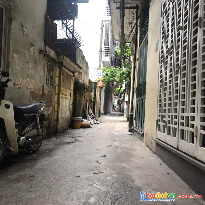 Bán nhà yên hòa, cầu giấy, nhà đẹp ở ngay, gần phố, dt 30m, 5 tầng, dt 4.5m, 4.1 tỷ