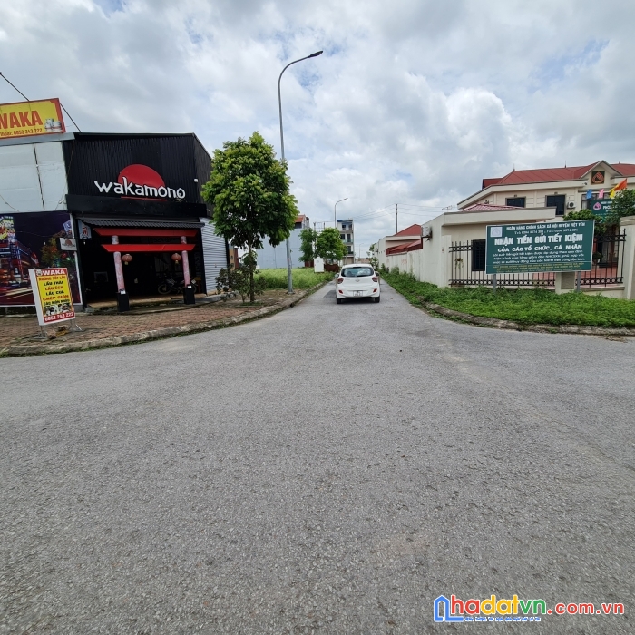 Bán đất có sổ đỏ ở khu đô thị đình trám-sen hồ,huyện việt yên,bắc giang