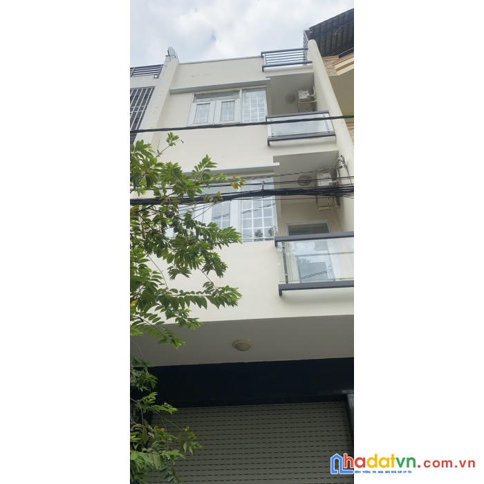 Nhà đẹp nguyên căn 4 tầng 4x16m đường cao lỗ phường 4 quận 8 - 17tr