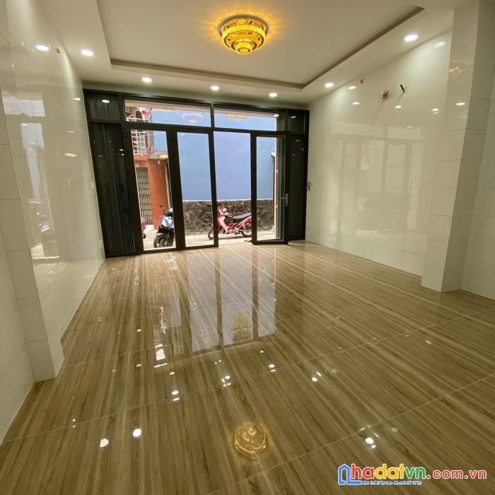 Cho thuê nhà đầy đủ nội thất và đồ dùng điện máy đường huỳnh tấn phát quận 7