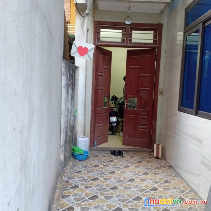 Nhà bằng liệt cách ô tô 5m - 100m ra khu biệt thự linh đàm - giá ngon