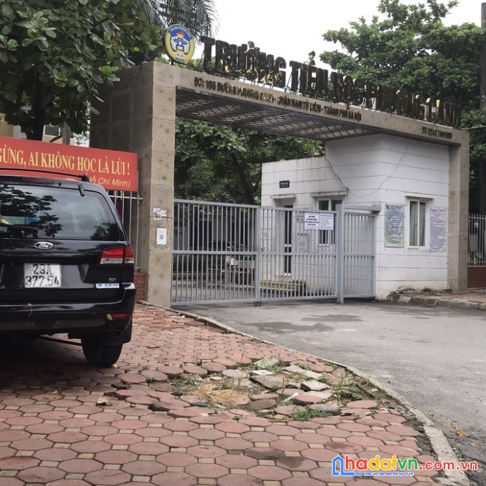 Bán nhà gần cầu diễn 5 tầng 3 ngủ cho gia đình nhỏ, mới koong