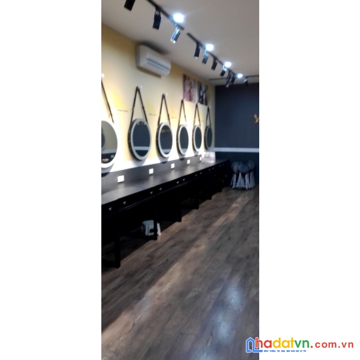 Cho thuê văn phòng tại tầng 1,2.3 mặt phố dương quảng hàm, cầu giấy, hà nội