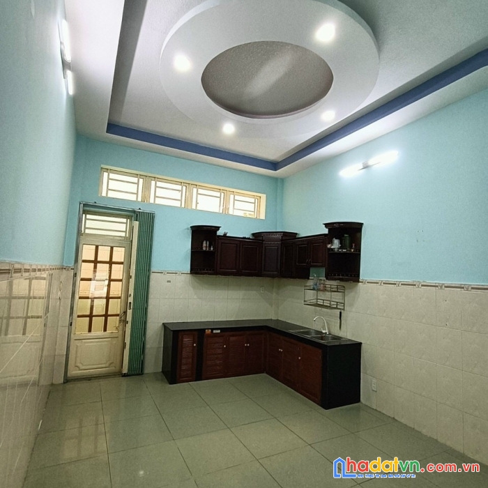 Hẻm 5m, 77 nhất chi mai, 4 x 14m, 3 lầu, chỉ 6.7 tỷ, tân bình