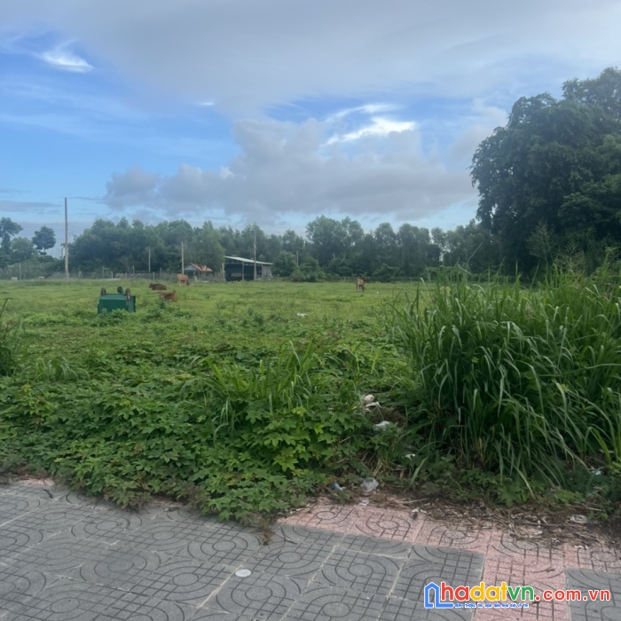 Bán lô đất mặt tiền đường võ thị sáu p. long tâm tp bà rịa