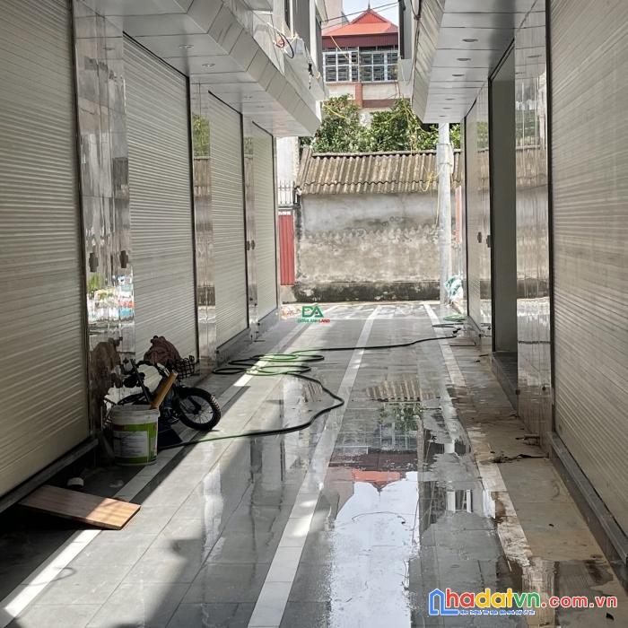 Bán nhà mới 3t x 40m trung tâm đông anh - ô tô đỗ cửa - 2 tỷ rưỡi