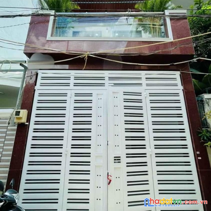 Cần bán nhà 2 mặt tiền đường lê quang định chỉ 9.6 tỷ