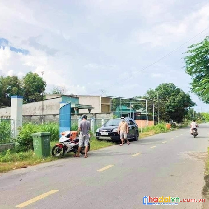 Có lô đất diện tích lớn phù hợp xây nhà vườn ở đường bến xúc, xã an phú